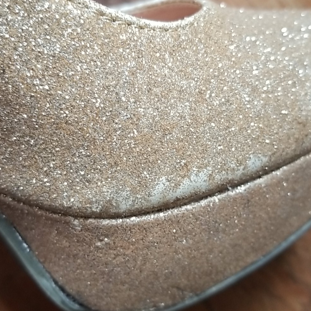 Gold Glitter high heels - Picture 5 of 5